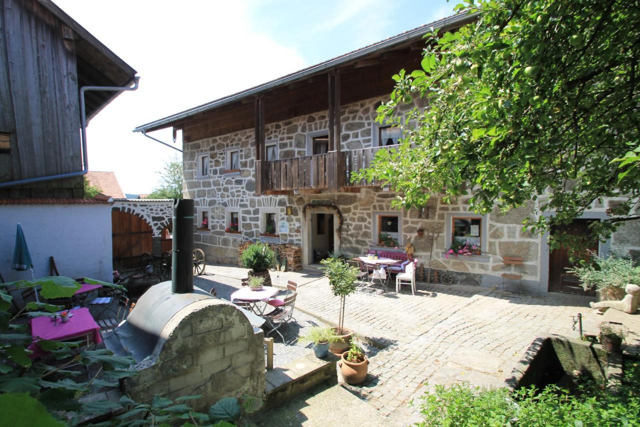 Landurlaub Bei Familie Haug Apartment Фрайунг Екстериор снимка